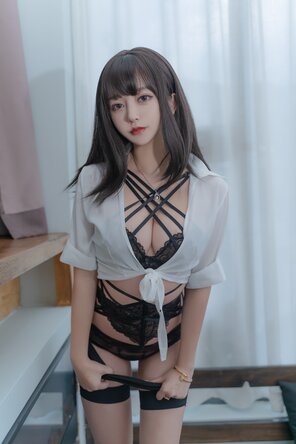 amateur-Foto Mixian Sama (过期米线线喵) - 职场新人 (4)