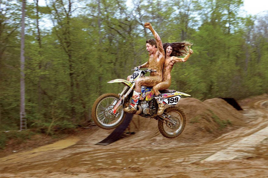 Travis and Lyn-Z Pastrana, ESPN - The Bodies We Want 2014, Photo Credit: Martin Schoeller