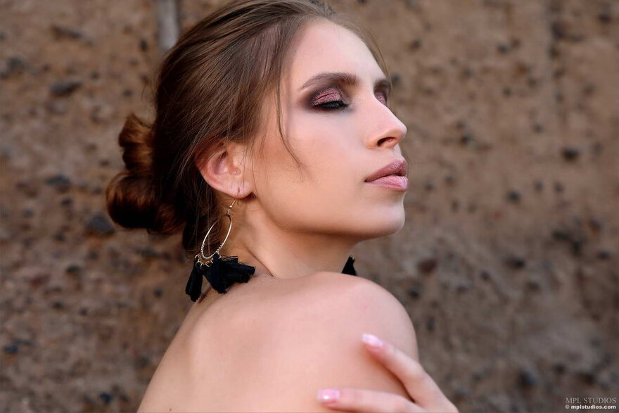 Aristeia_Across-the-Universe_028