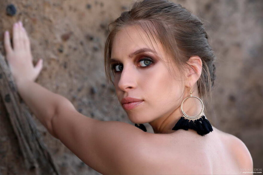 Aristeia_Across-the-Universe_133