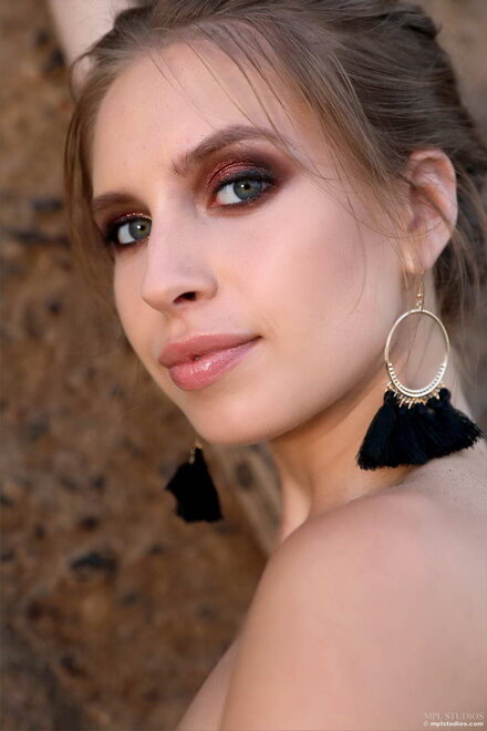 Aristeia_Across-the-Universe_144