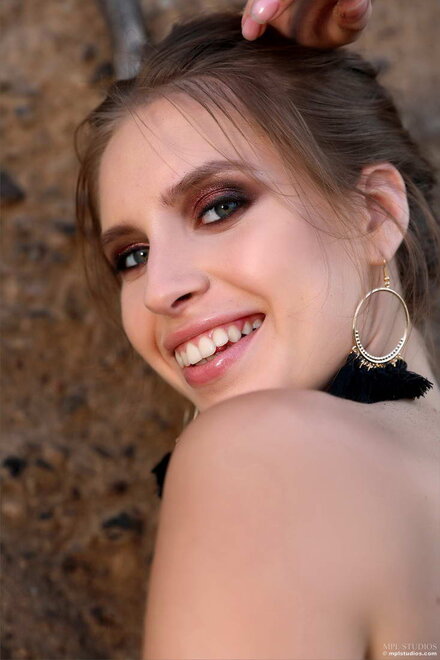 Aristeia_Across-the-Universe_145