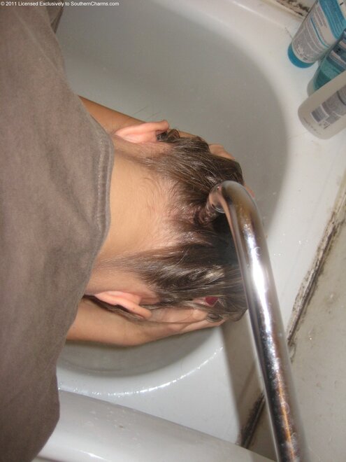 244 (seventeen) nude