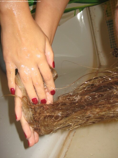 244 (forty six) nude