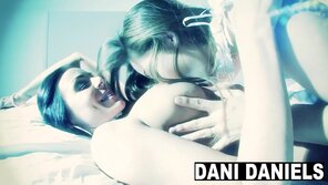 Kendra Lust, Dani Daniels 483