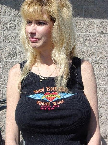 amateur photo TARA MOON PIC816