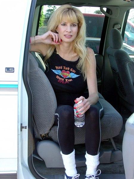 amateur photo TARA MOON PIC817