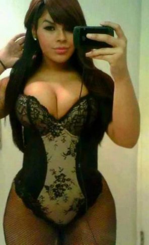 amateur pic Corset Thickness