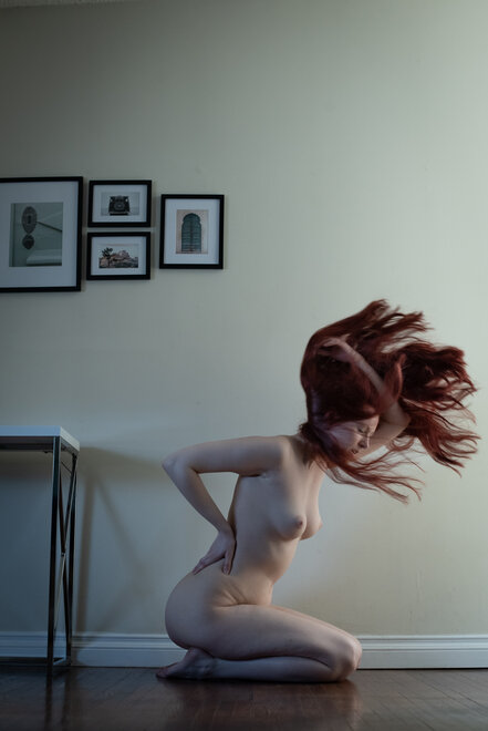 Christiana Ouellette nude