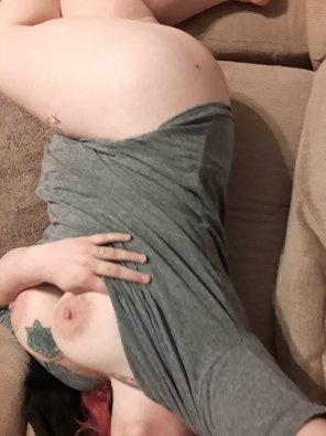 foto amateur Ass and titties!! ðŸ˜ˆðŸ˜ˆ