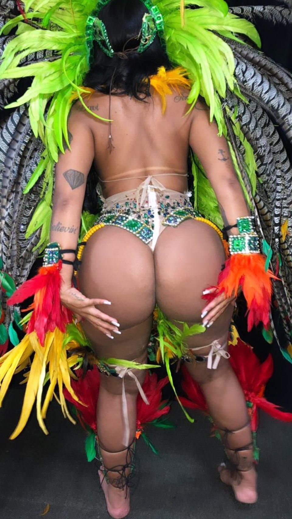 Stephanie silveira gostosa