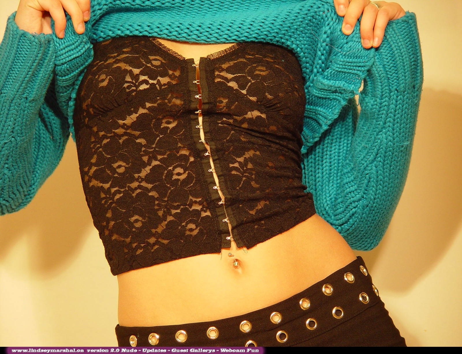amateur photo normicawber - Lindsey Collection 2 - 0273 - sweater018 (2)