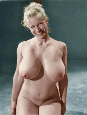 foto amadora virginia-bell-vintage-big-tits
