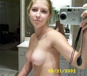 photo amateur Selfshot_mirror00666