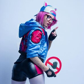 amateur pic carry.key_cosplay_1622887897391_0