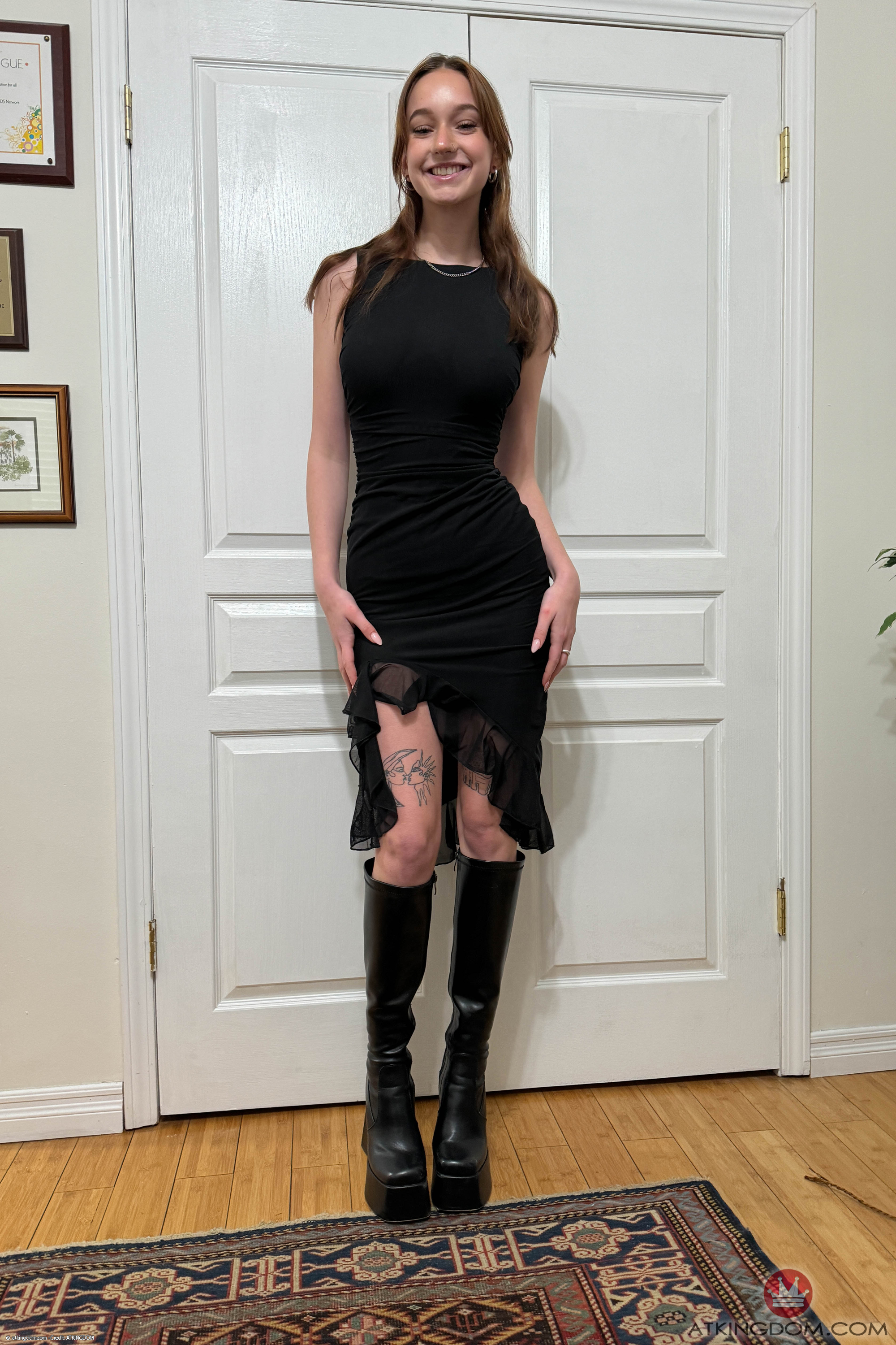 amateur photo mel118ATK_407387002