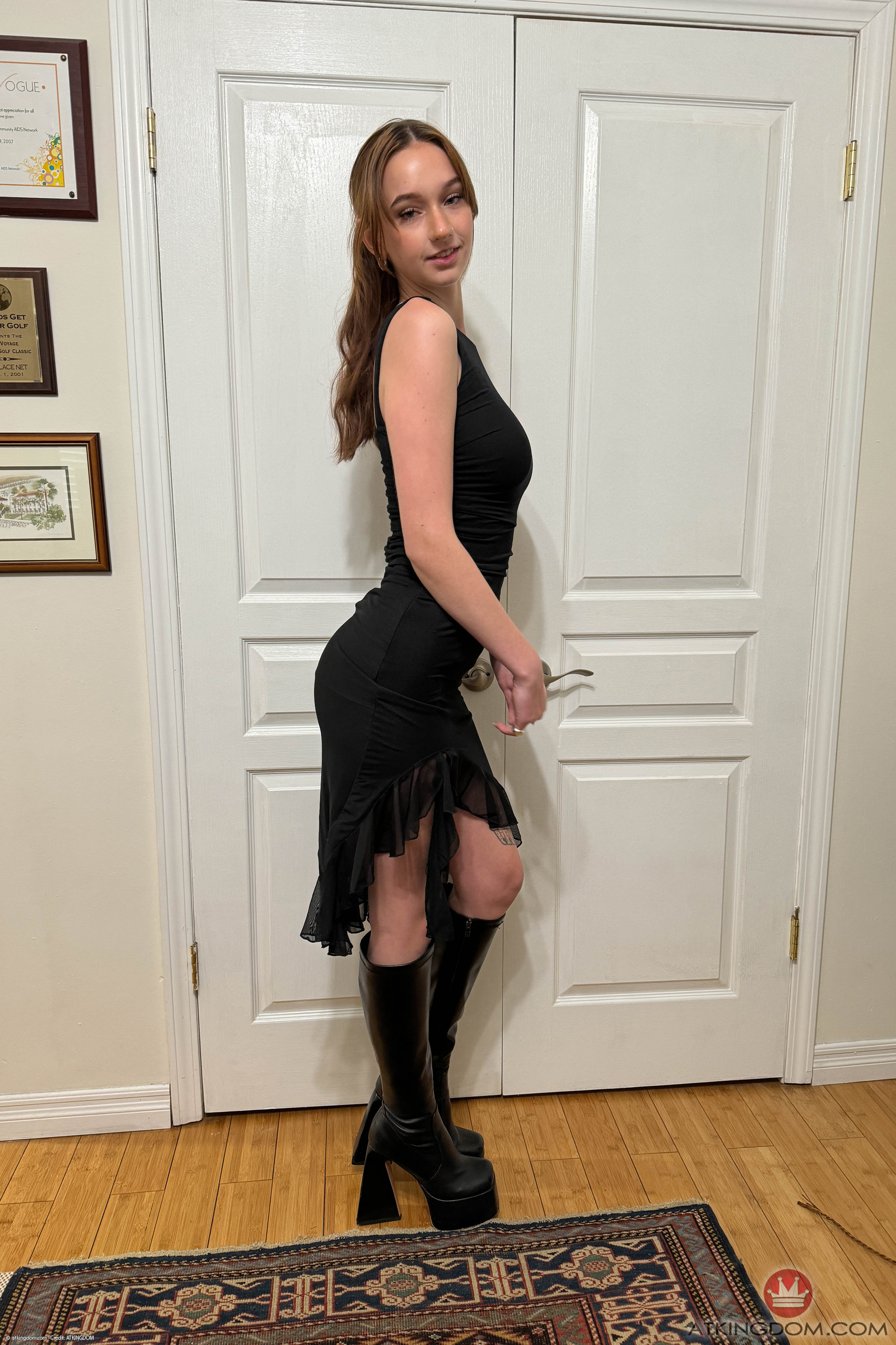 amateur photo mel118ATK_407387004