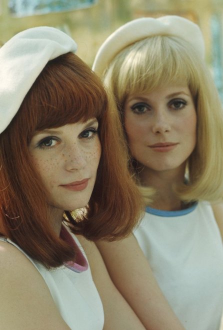 Catherine Deneuve and her sister FranÃ§oise DorlÃ©ac, 1967