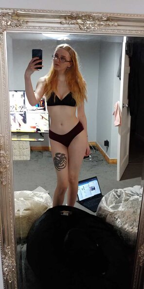 amateurfoto Scotland is now in lockdown. Time for mirror pics.