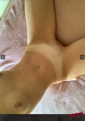 7493376-scottish-whore-1-50_296x1000