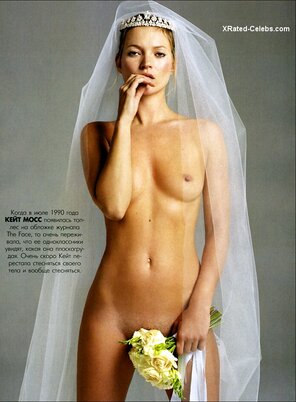 foto amatoriale Kate Moss nude tits 018