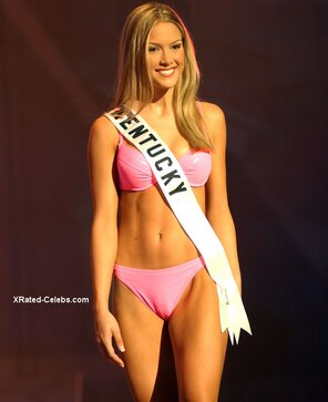アマチュア写真 Miss Teen Kentucky 2002 Tara Conner camel toe 001