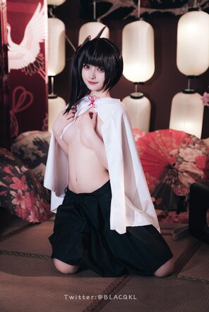 foto amadora BLACQKL - Kanao Tsuyuri (23)