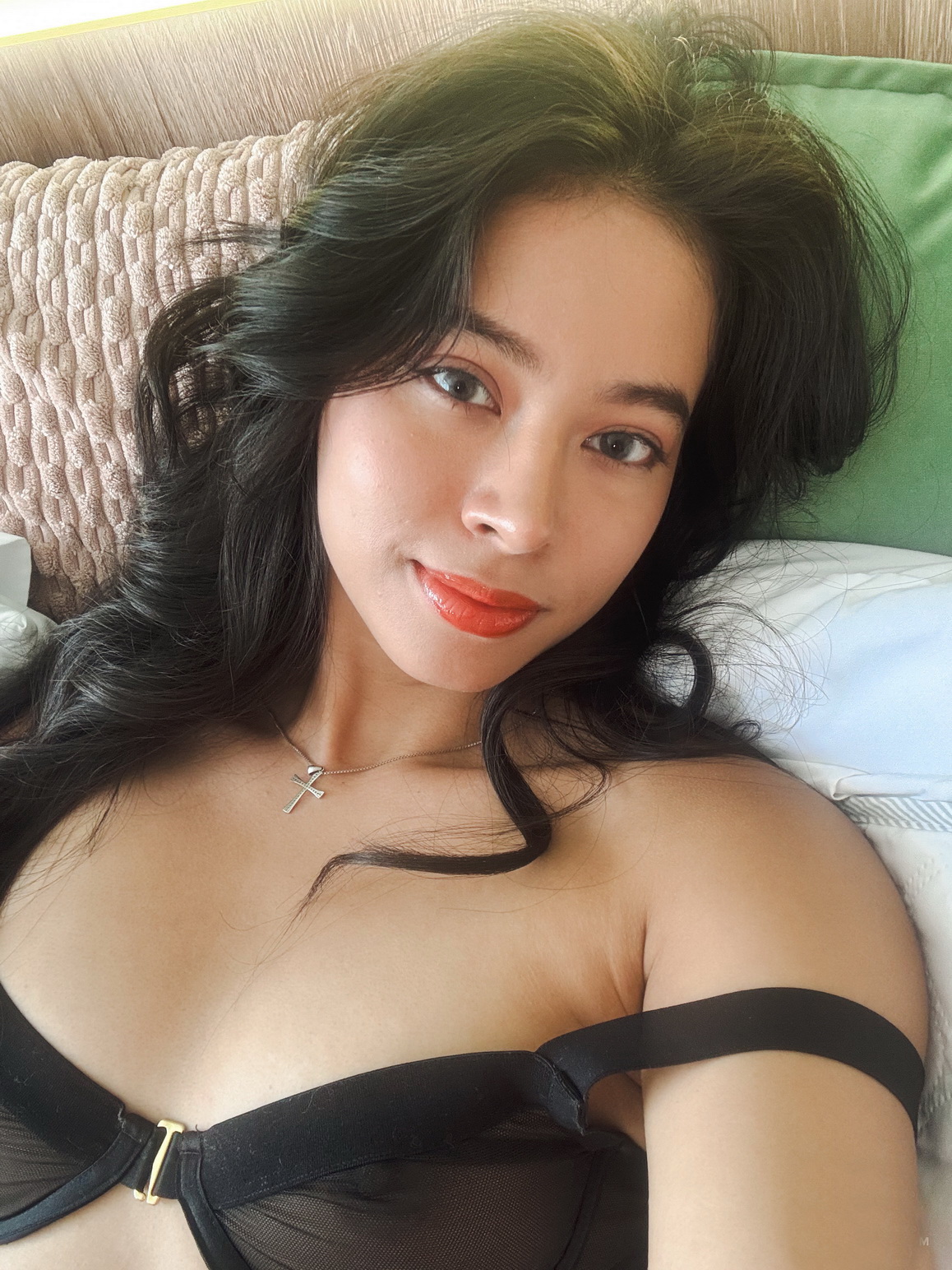 amateur photo 203505868