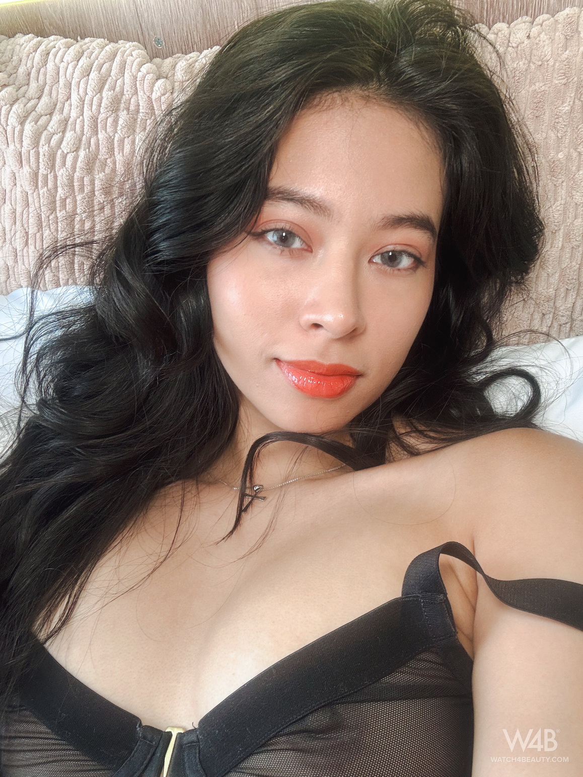 amateur photo 1246092520