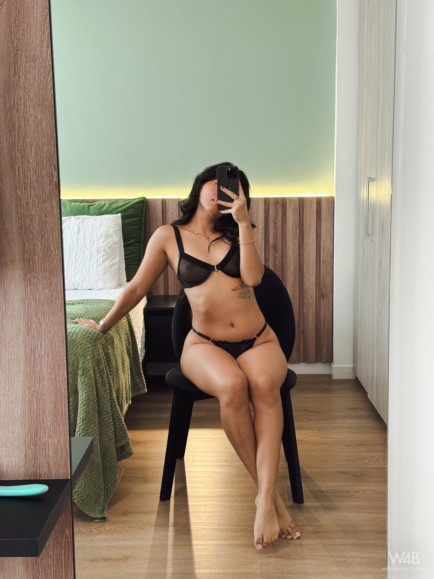 amateur photo 1414831986