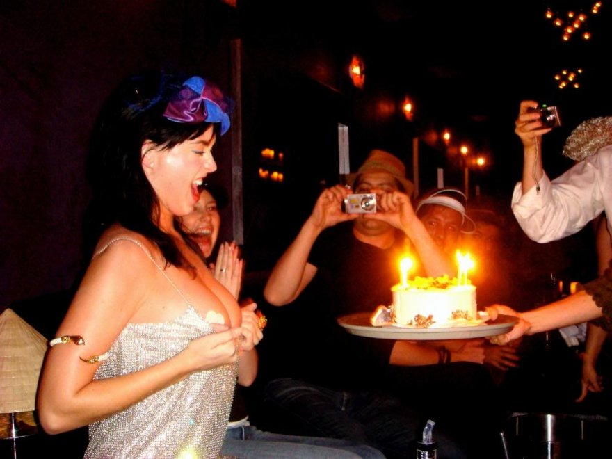 Katy Perry Flashing Her Birthday Cake