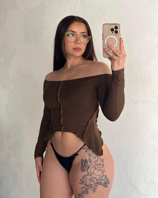 Lilith Cavaliere (149)