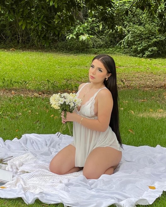 Lilith Cavaliere (207)