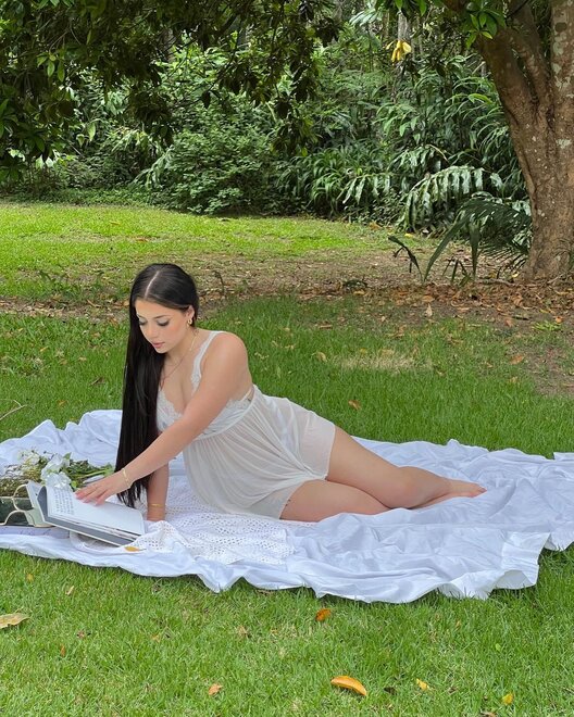 Lilith Cavaliere (209)