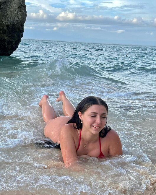 Lilith Cavaliere (213)