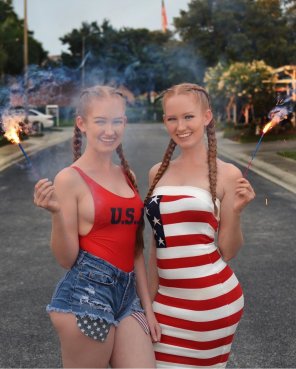 amateur pic Very Red, White, and Blue