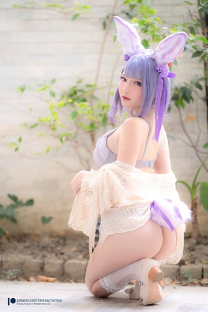 zdjęcie amatorskie Fantasy-Factory-小丁-Purple-Bunny-6