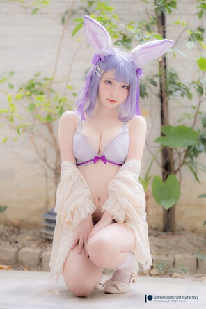 foto amadora Fantasy-Factory-小丁-Purple-Bunny-7