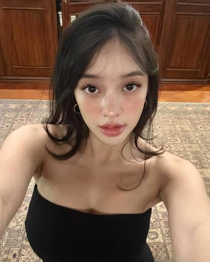 amateur photo g_p_o_potret_amanda_zahra_dan_pria_misterius_cinta_baru_setelah_sempat_terpuruk_karena_perselingkuhan_p_amanda_zahra-20241222-006-non_fotografer_kly