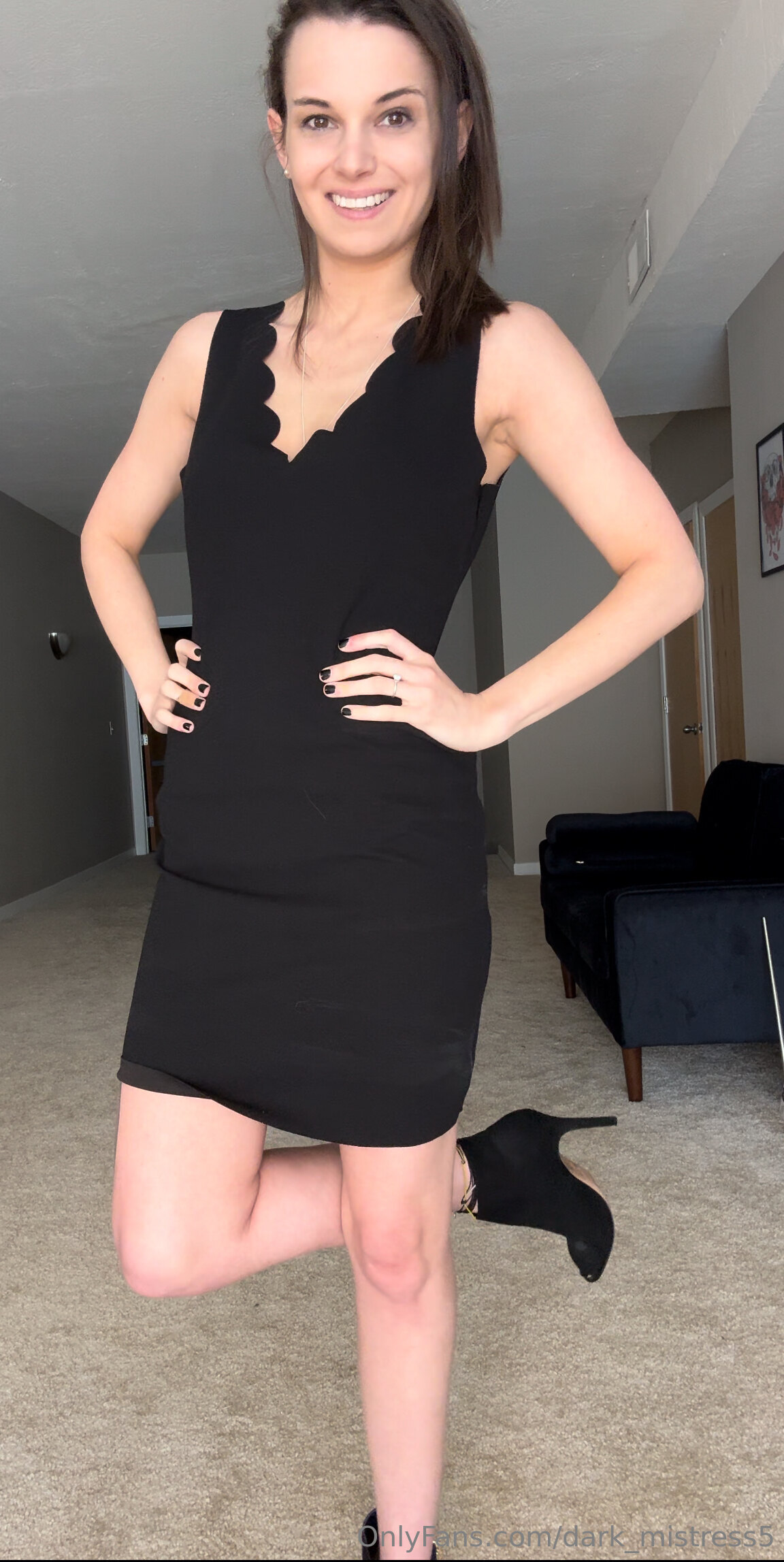 amateur photo 1152x2295_1f6044c748657c7fe8472080a7244f90