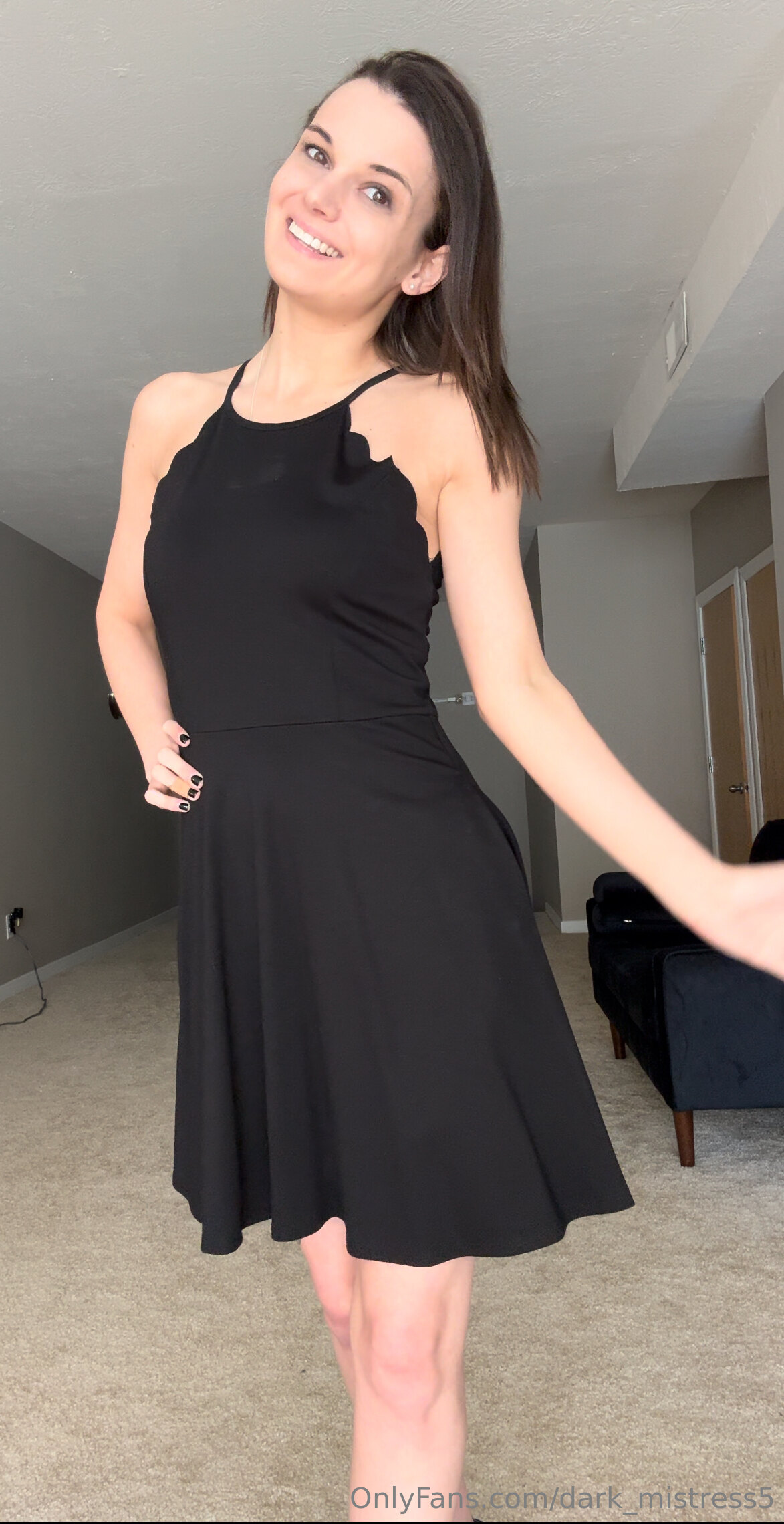 amateur photo 1173x2280_da368d54611bb9a5cb57db9f0be78761