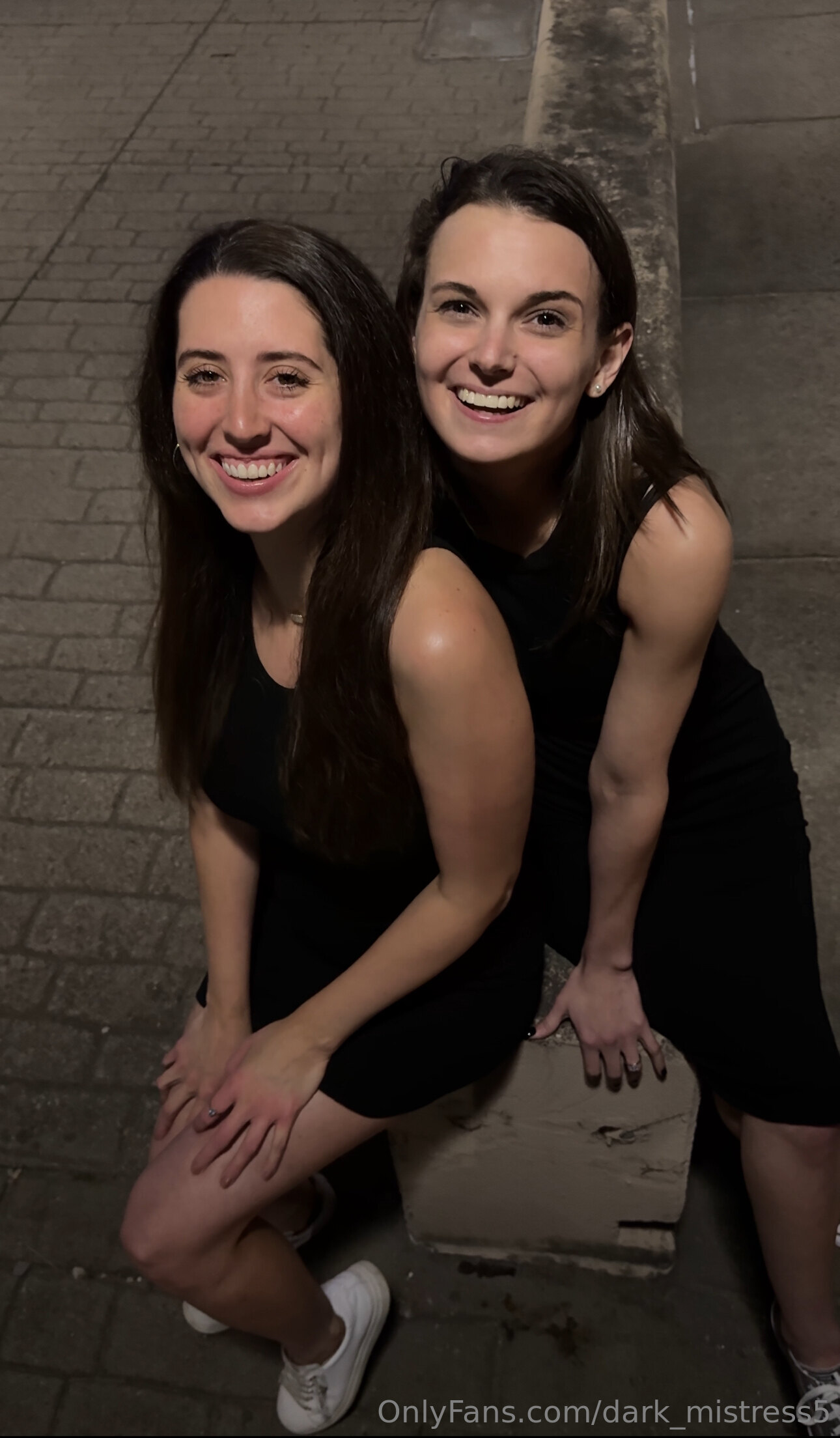amateur photo 1290x2208_5de91b6eb510f261ee0b3223d000e23c