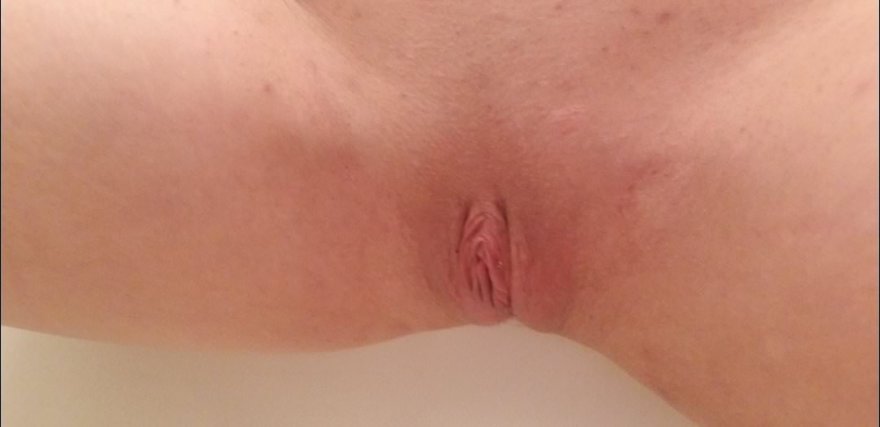 There's no [f]uzz on my sweet little peach