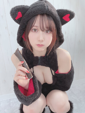 amateur-Foto けんけん (Kenken - snexxxxxxx) Black Cat Bikini (2)