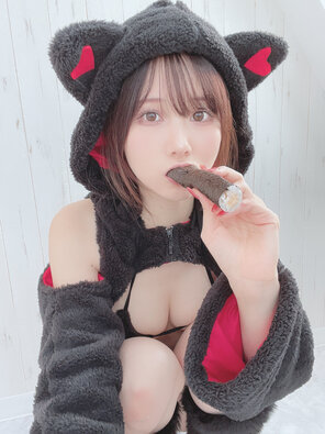 zdjęcie amatorskie けんけん (Kenken - snexxxxxxx) Black Cat Bikini (17)