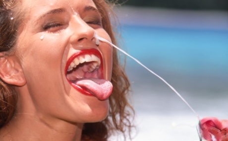 amateur photo 69912721_012_a3ce