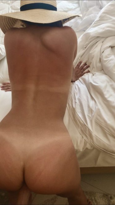 Vacation Tanlines nude