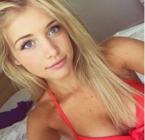 Hair Blond Face Selfie Beauty Hairstyle 