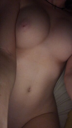 amateur photo my pale chest [18f]