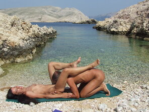 foto amadora Beach oral sex in Stara Baska by ahcpl